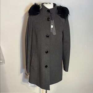 Gray Pea Coat with Black Faux Fur Collar NWT XS fits bigger